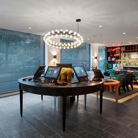 Citizenm Hotel 4*