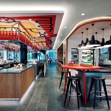 Citizenm Hotel 4*