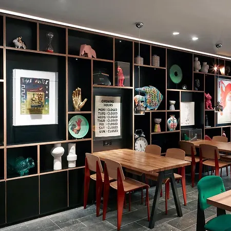 Citizenm Hotel 4*